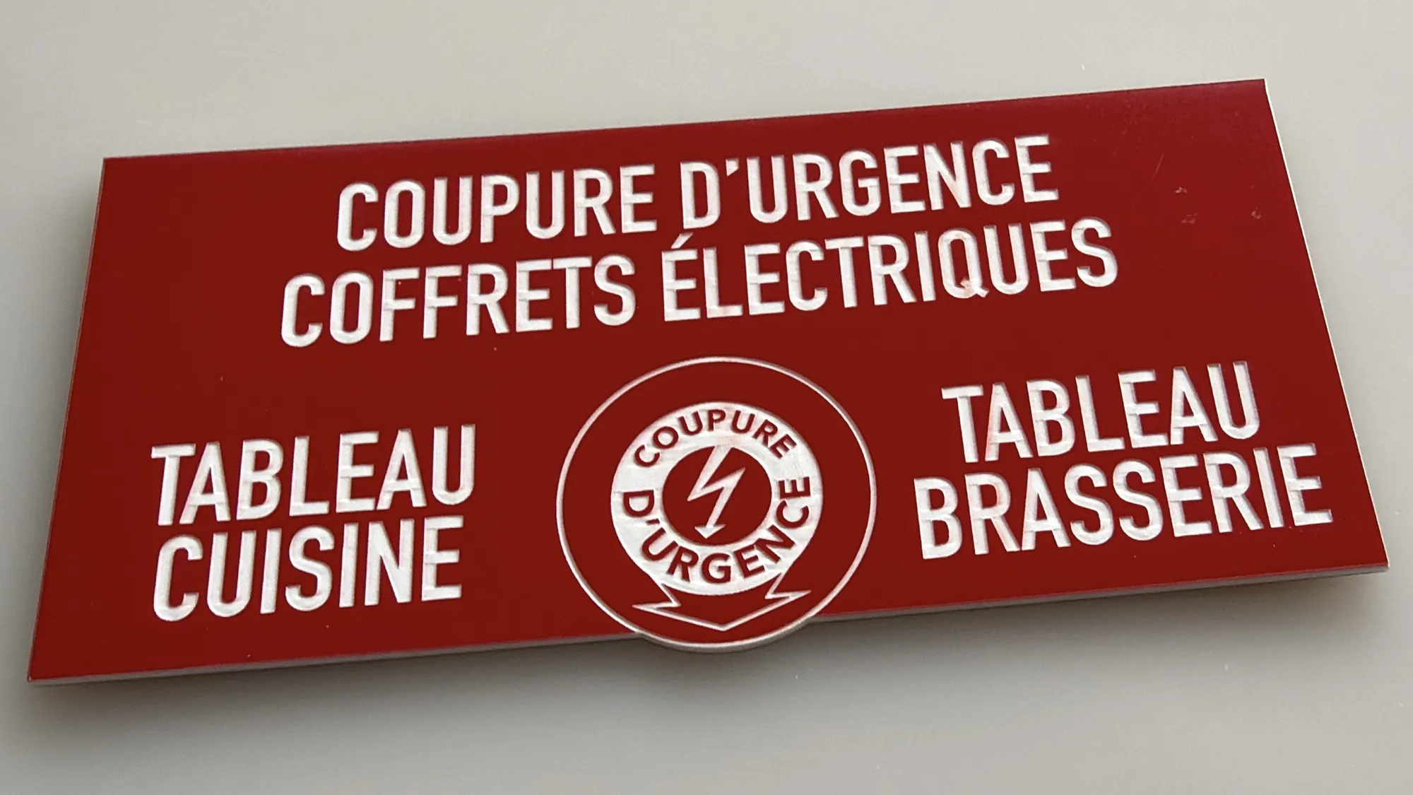 Plaque rouge Coupure d'urgence